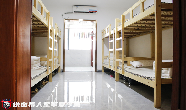 探秘湖南特色军事夏令营｜重走伟人成长之路