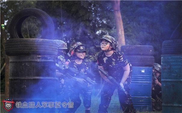 夏令营真人CS活动.jpg